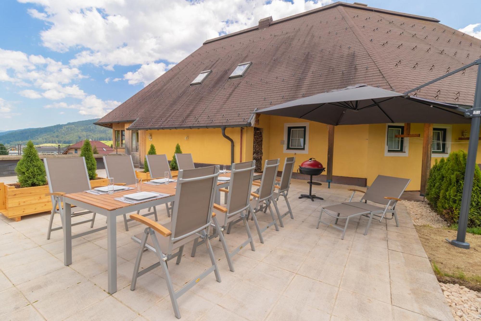 Lungauer Baerensuiten Mauterndorf  Buitenkant foto