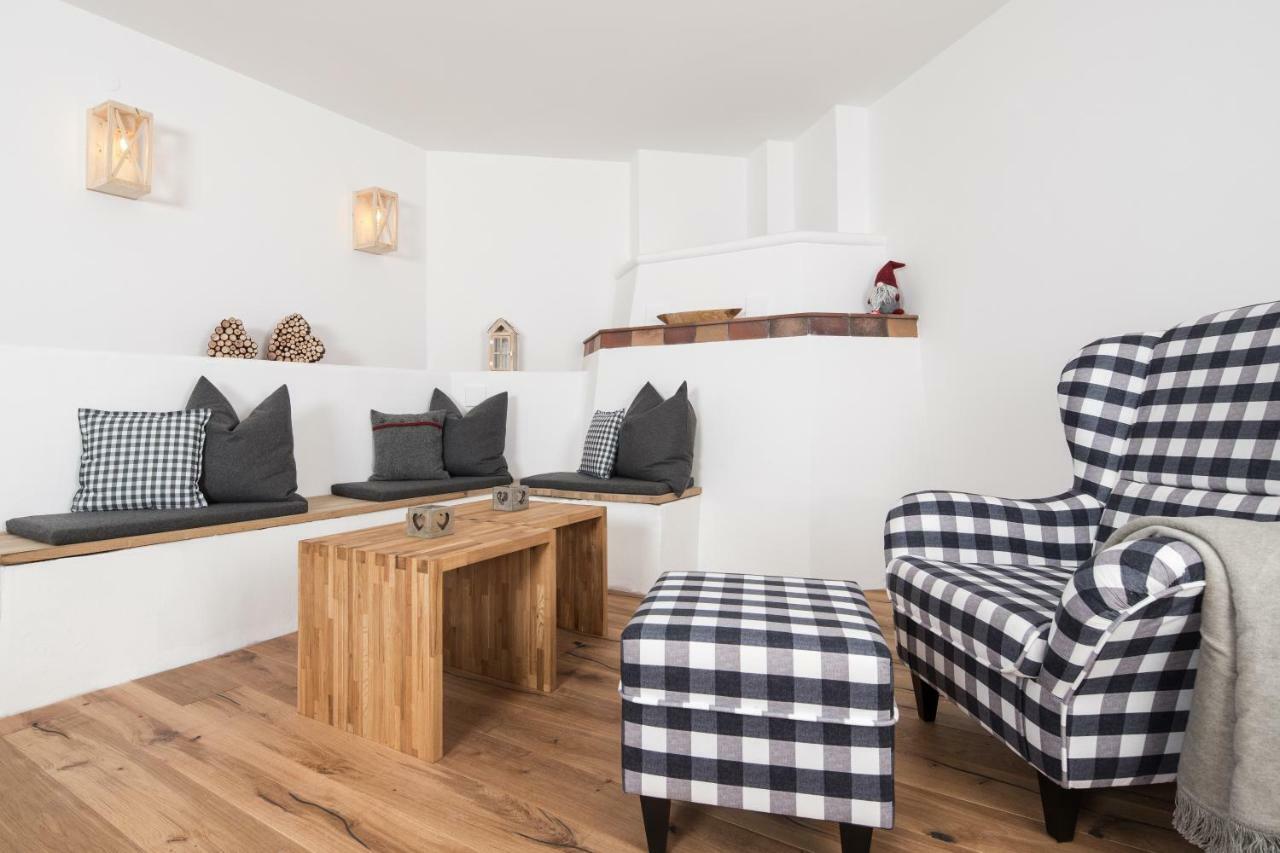 Lungauer Baerensuiten Mauterndorf  Buitenkant foto